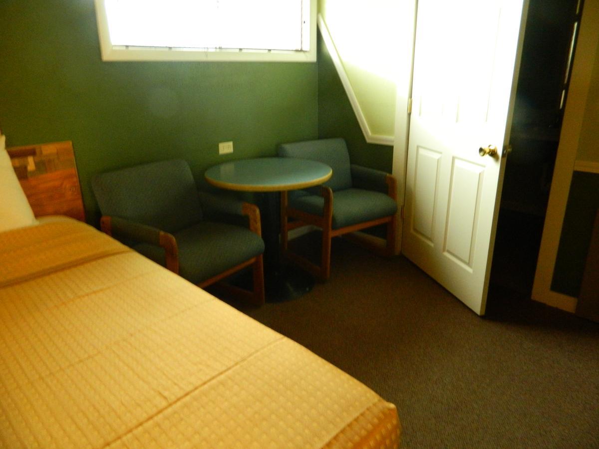 Country Motor Inn Λίβινγκστον Εξωτερικό φωτογραφία