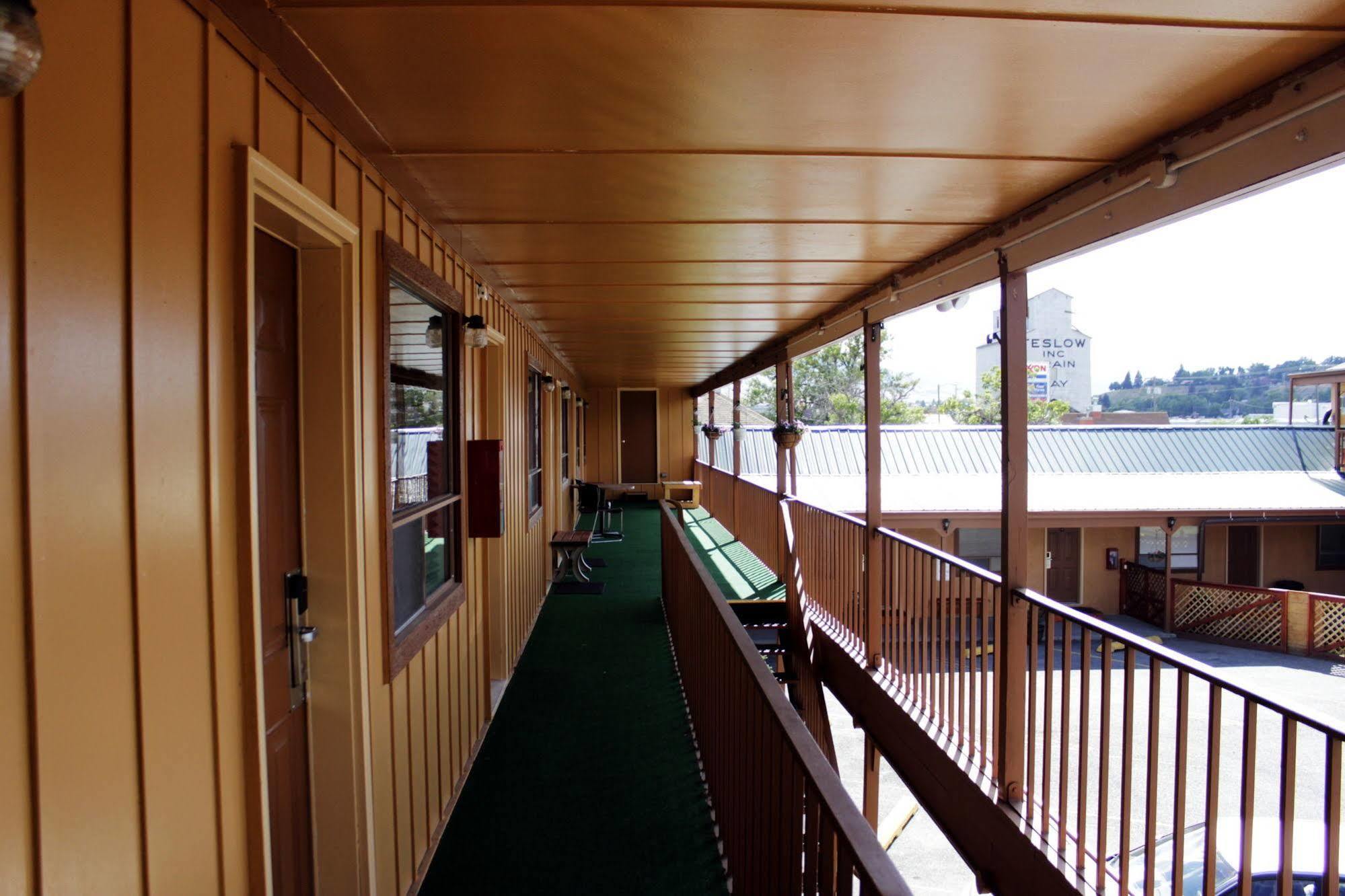 Country Motor Inn Λίβινγκστον Εξωτερικό φωτογραφία